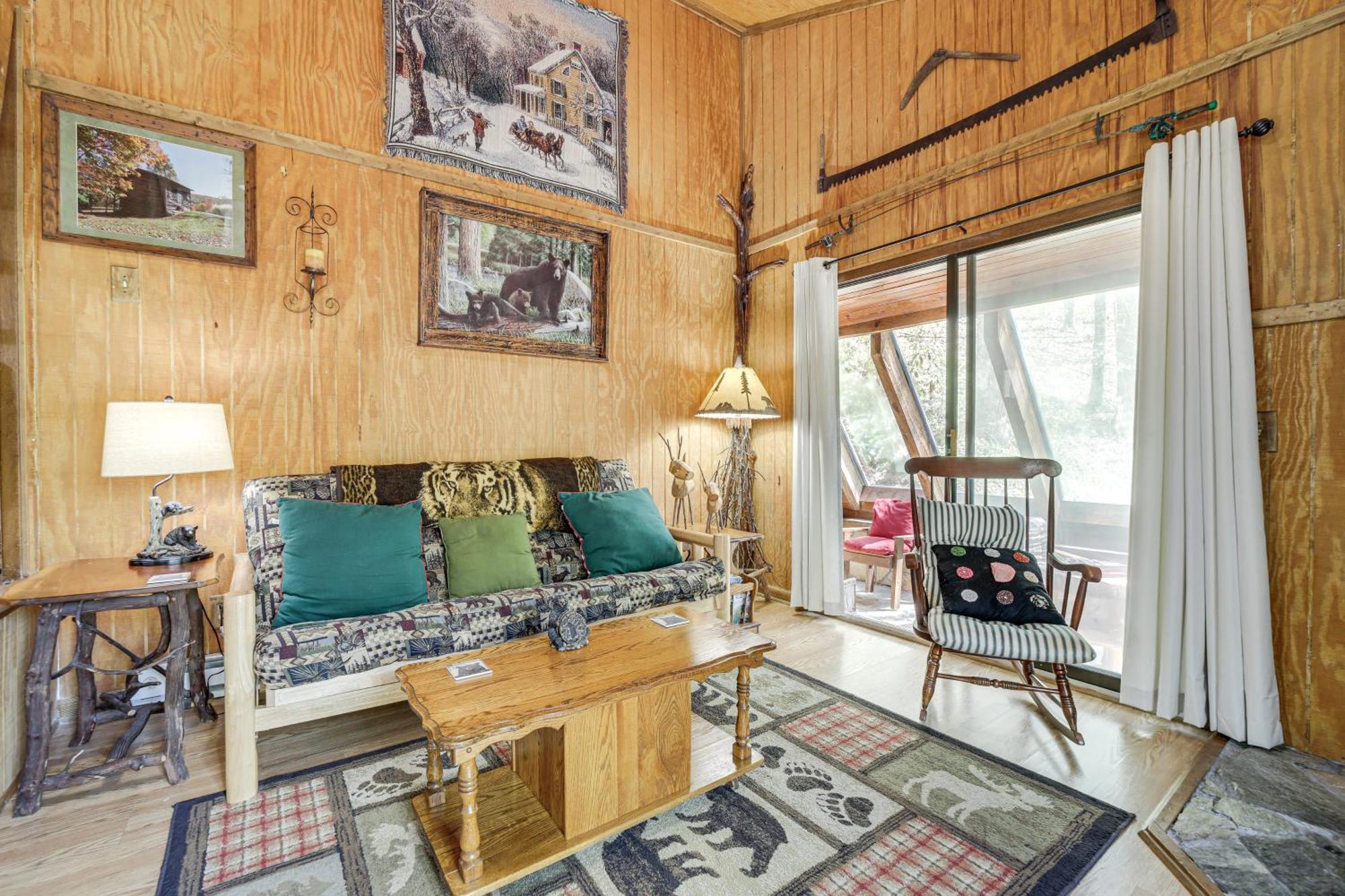 Creekside Whittier Cabin With Fire Pit Near Hiking! Bagian luar foto