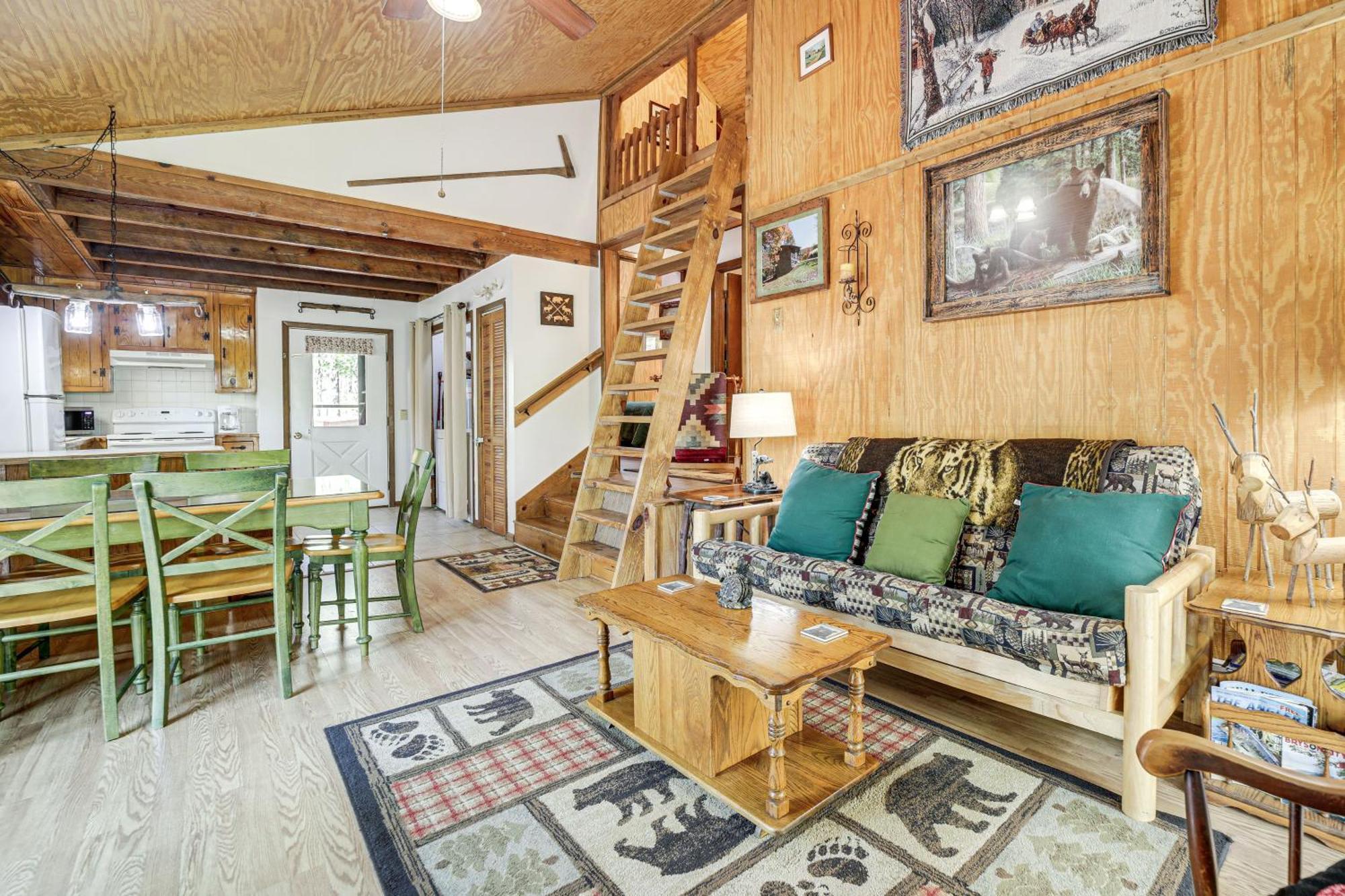 Creekside Whittier Cabin With Fire Pit Near Hiking! Bagian luar foto