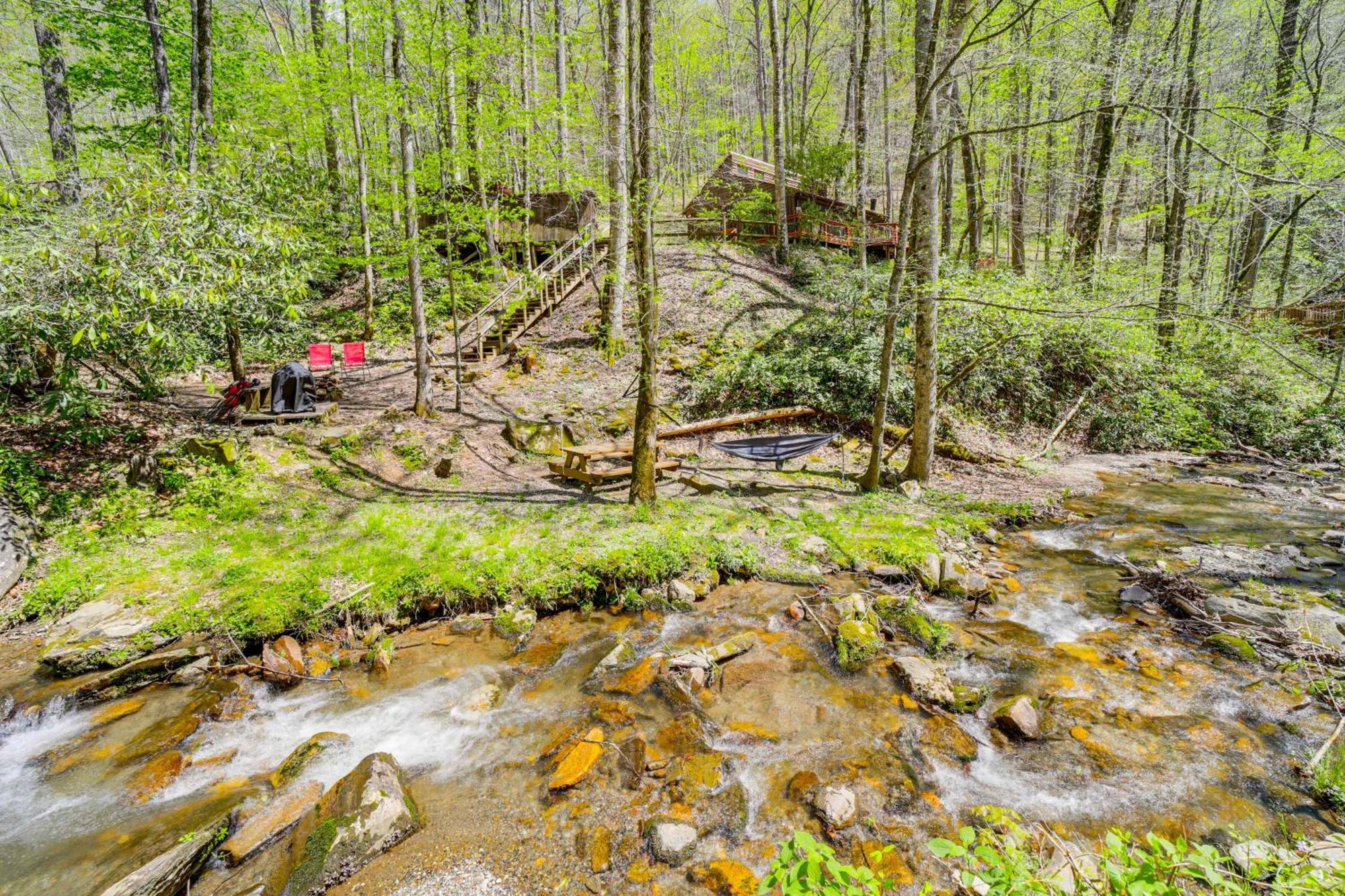 Creekside Whittier Cabin With Fire Pit Near Hiking! Bagian luar foto